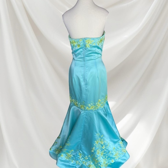 JOVANI | Blue Prom Dress - Picture 5 of 8